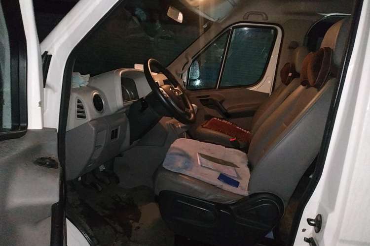 Used JAC Sunray 2019 1.9T Fuel-Efficient Platinum Edition 5-9 Seater Star Express
