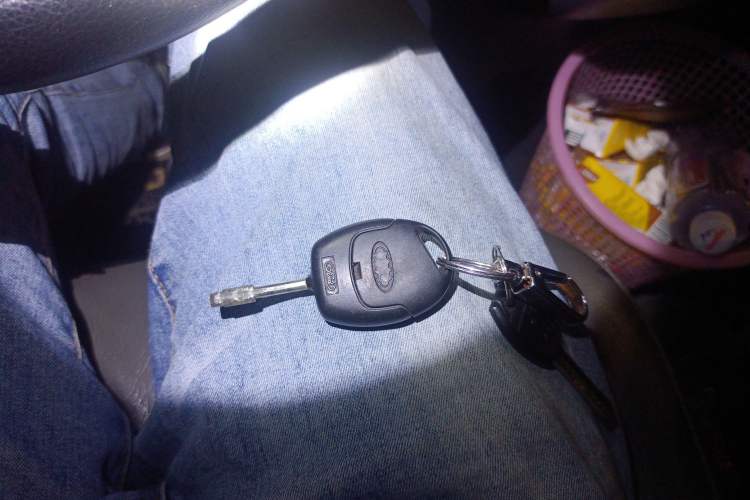 Used Ford Transit Custom 2016 2.2T Short Wheelbase 7-Seater Mid-Height Luxury Coach
