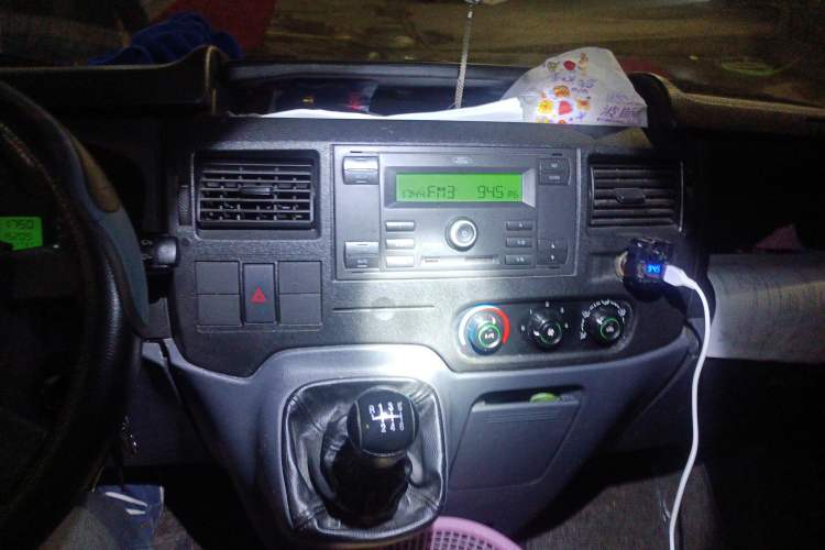 Used Ford Transit Custom 2016 2.2T Short Wheelbase 7-Seater Mid-Height Luxury Coach
