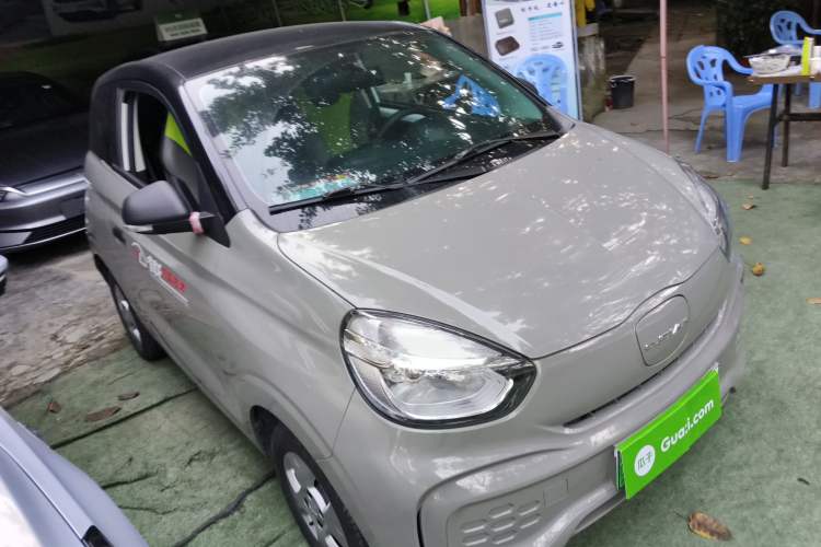 Used Roewe Clever 2021 302 km New Four-Seater Super-Efficient Version
