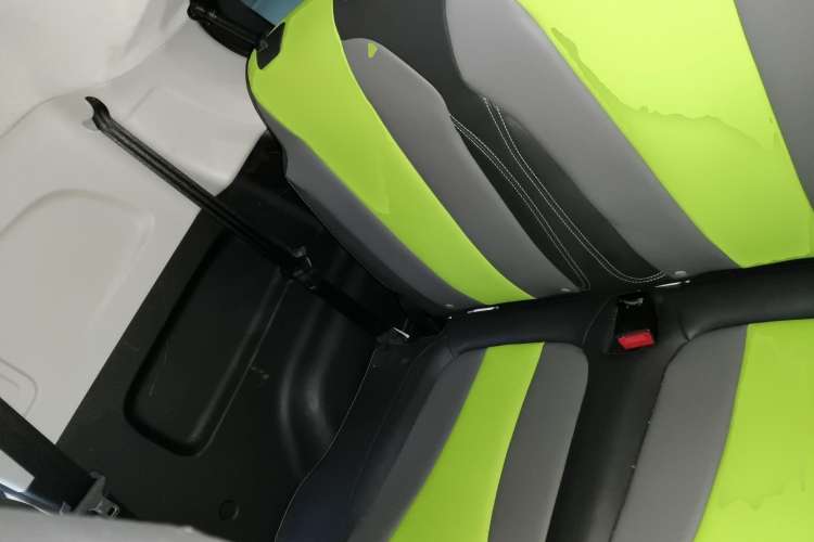 Used Roewe Clever 2021 302 km New Four-Seater Super-Efficient Version
