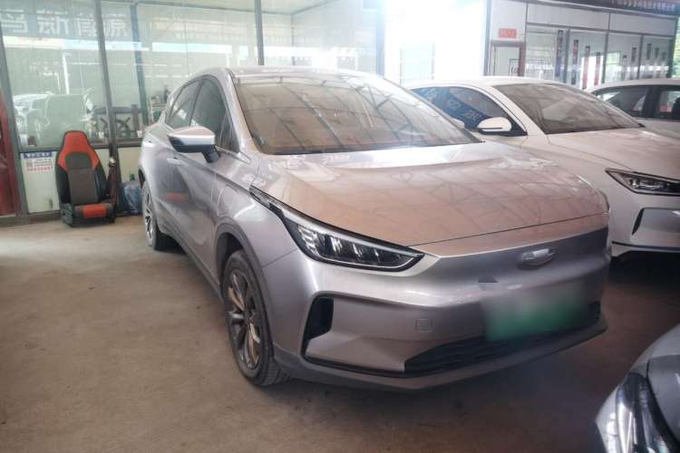 Used Geometry C 2020 Premium Range Version 400 KM C+
