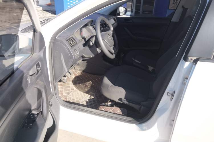 Used Volkswagen Santana 2019 1.5L Manual Fashion Edition China VI Standard