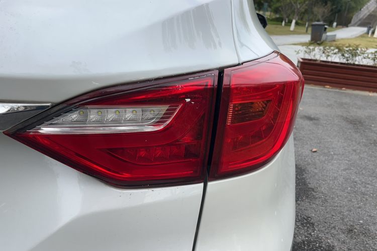 Used Hanteng X5 2018 1.5T CVT Luxury Edition