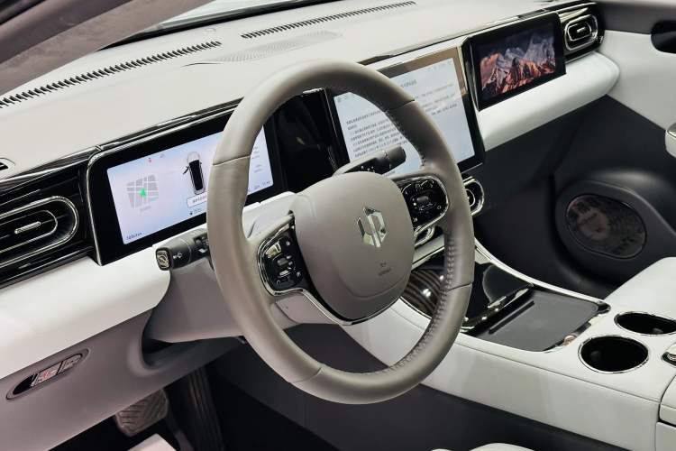 Used Leapmotor C01 2022 Rear-Drive Ultra-Long Range Version
