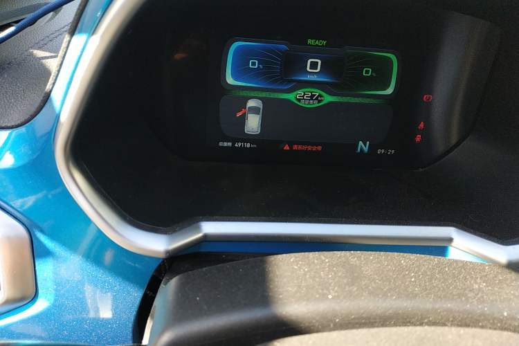 Used BAIC New Energy EC3 2019 Dynamic Edition Odometer Close Up