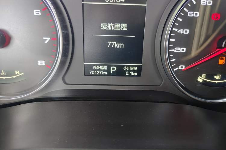 Used SOL X8 2021 300T DCT Leading Smart Connectivity Version 7 Seats