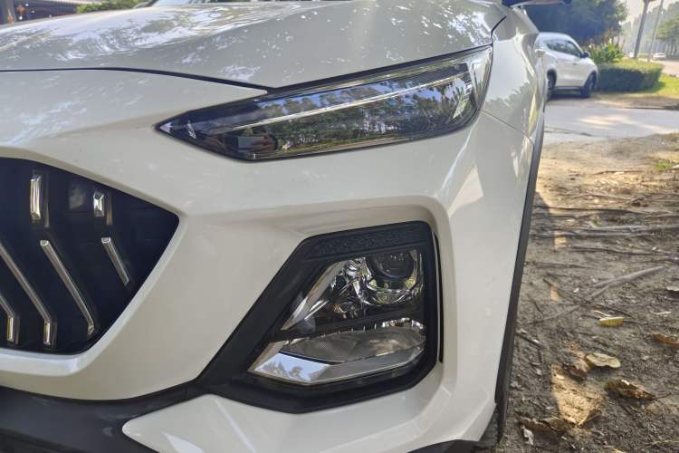 Used SOL X8 2021 300T DCT Leading Smart Connectivity Version 7 Seats