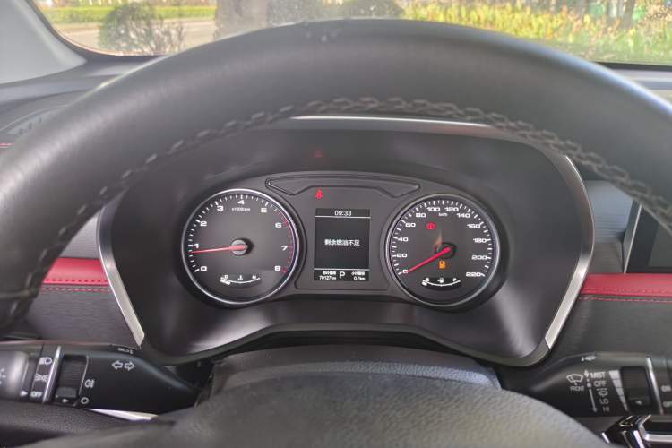 Used SOL X8 2021 300T DCT Leading Smart Connectivity Version 7 Seats