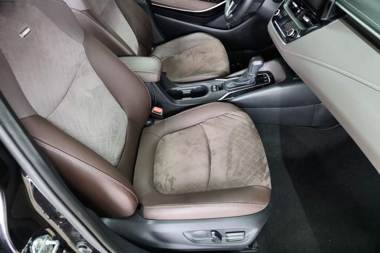 Used Toyota Allion 2021 2.0L Flagship Edition
