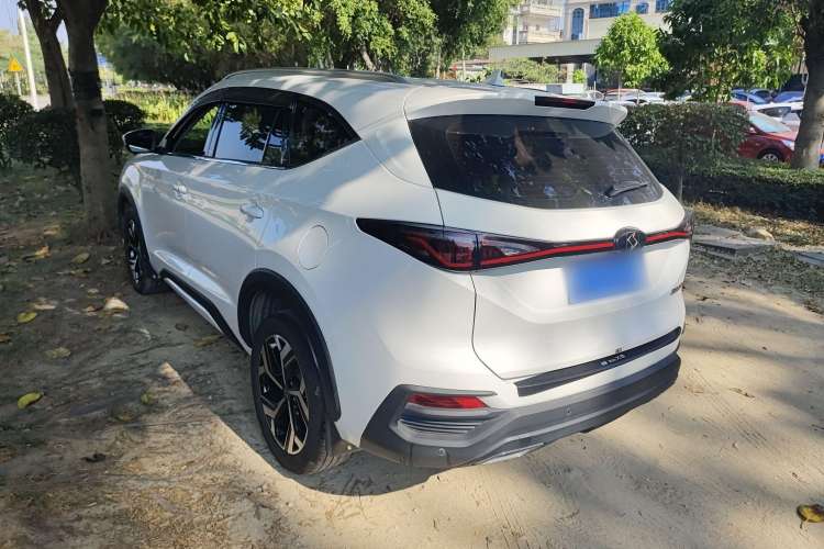 Used SOL X8 2021 300T DCT Leading Smart Connectivity Version 7 Seats