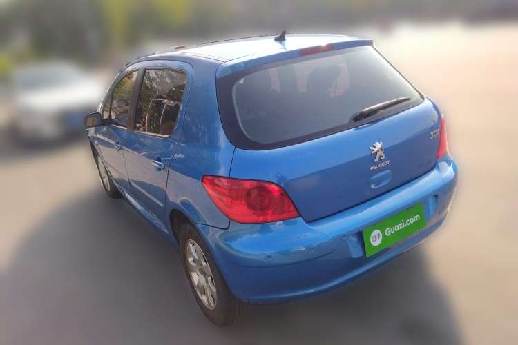 Used Peugeot 307 2013 Hatchback 1.6L Manual Comfort Edition
