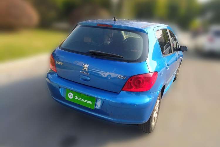 Used Peugeot 307 2013 Hatchback 1.6L Manual Comfort Edition
