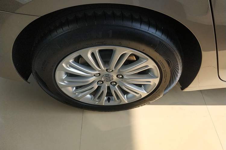 Used Buick LaCrosse 2016 20T Luxury Model