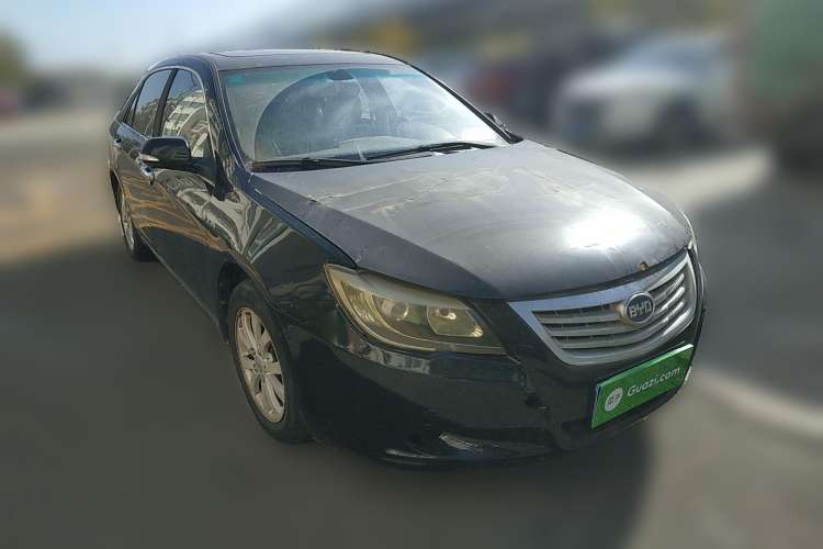 Used BYD G6 2012 2.0L Manual Luxury Version