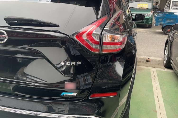 Used Nissan Murano 2019 2.5L XL Two-Wheel Drive Smart Connect Luxury Edition China VI Standard