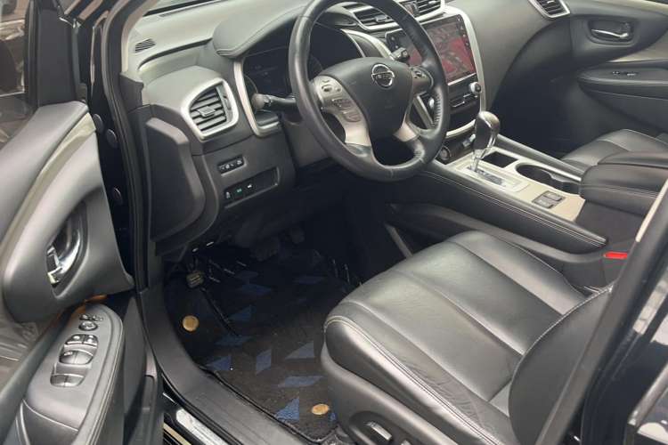 Used Nissan Murano 2019 2.5L XL Two-Wheel Drive Smart Connect Luxury Edition China VI Standard