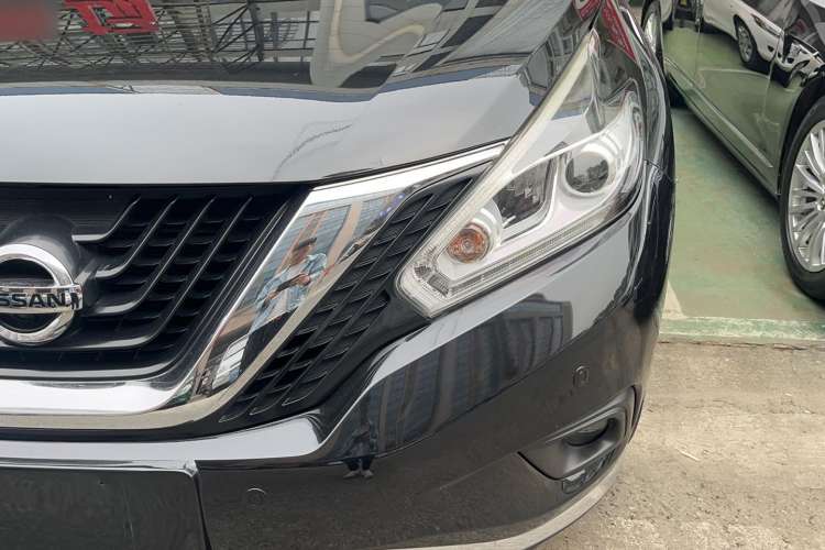 Used Nissan Murano 2019 2.5L XL Two-Wheel Drive Smart Connect Luxury Edition China VI Standard