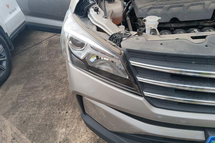 Used Dongfeng Fengon S560 2021 2.0L Manual Urban Version