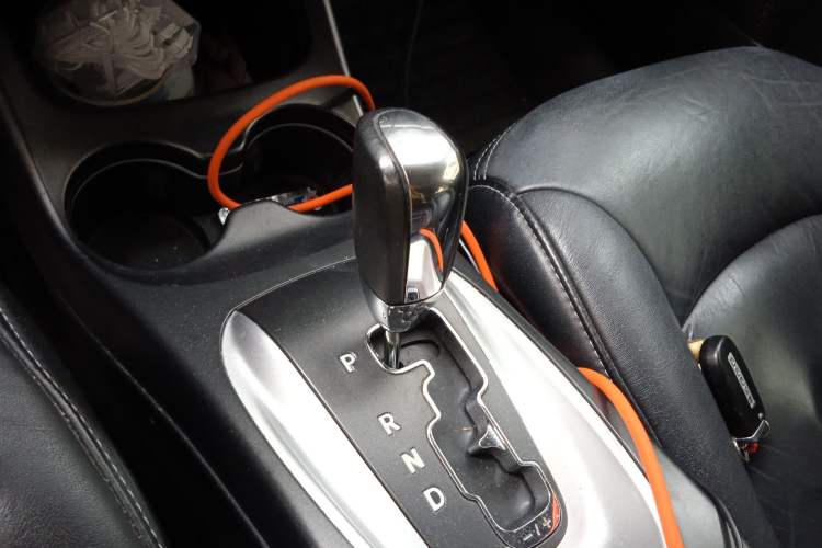 Used Dodge Journey 2013 2.4L Two-Wheel Drive Luxury Version
