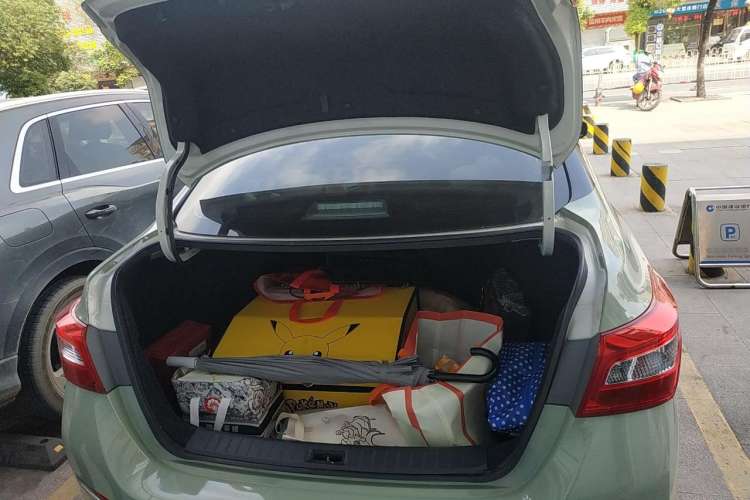 Used Nissan Sylphy EV 2018 ZhiZun Edition Trunk