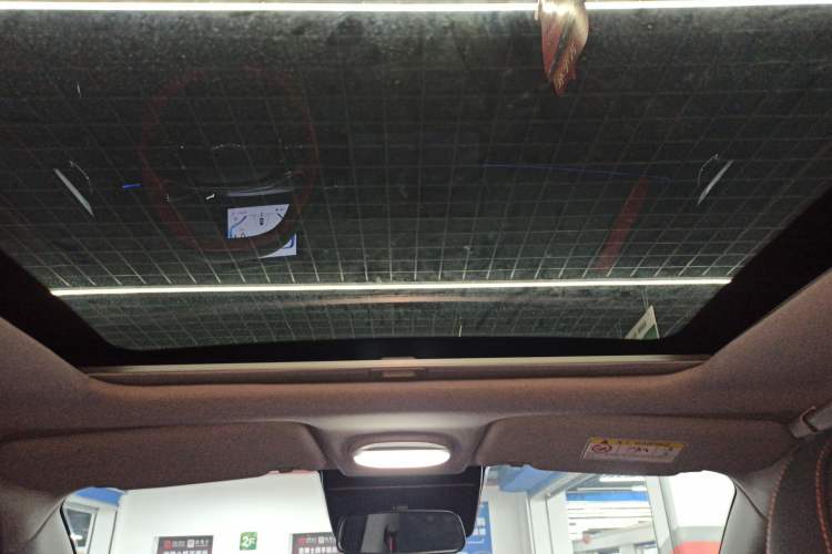 Used Chery New Energy Boundless Pro 2022 301km "Divine Beast" Version with Lithium Iron Phosphate
