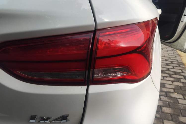 Used GAC Group ix4 2018 Luxury Edition