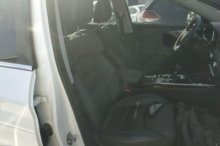 Used JETOUR X70S 2019 1.5T DCT Explore Edition 5 Seats
