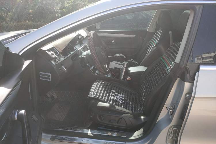 Used Volkswagen CC 2016 1.8TSI Luxury Model
