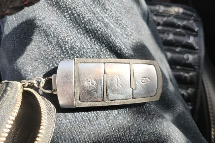 Used Volkswagen CC 2016 1.8TSI Luxury Model
