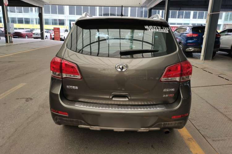 Used Haval H6 2011 Green Silence 2.0T Manual Two-Wheel Drive Elite Model