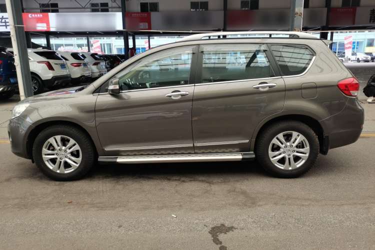 Used Haval H6 2011 Green Silence 2.0T Manual Two-Wheel Drive Elite Model