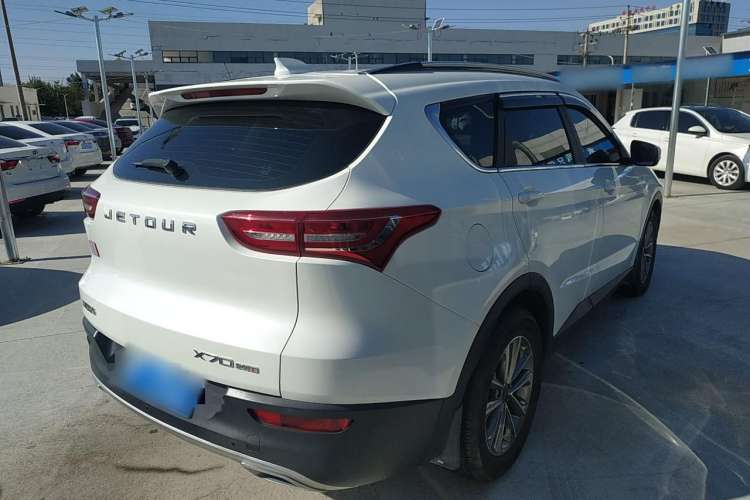 Used JETOUR X70S 2019 1.5T DCT Explore Edition 5 Seats
