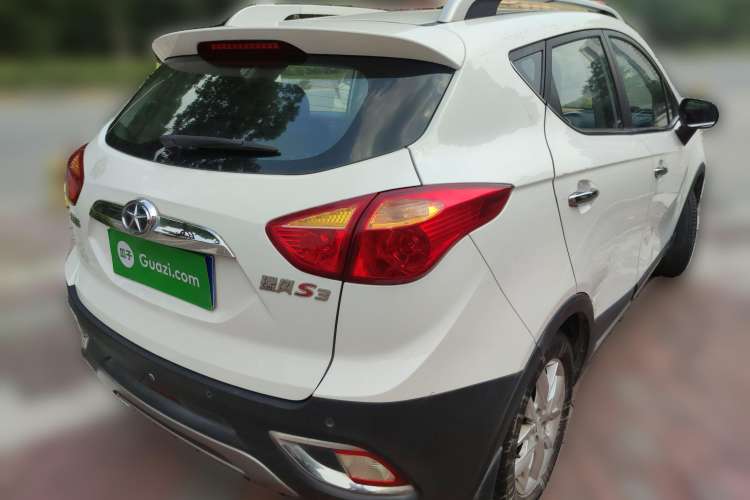 Used JAC Refine S3 2014 1.5L Manual Luxury Model
