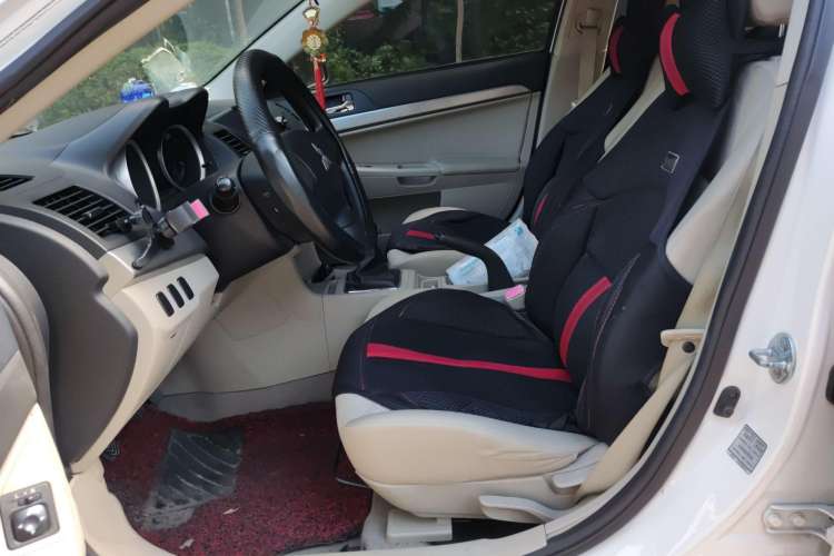 Used Mitsubishi Lancer EX 2010 Fashion Edition 1.8L Manual Comfort Trim
