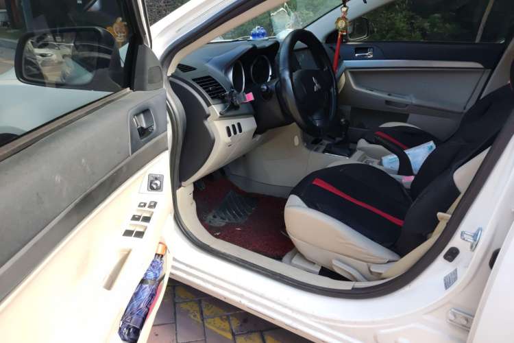 Used Mitsubishi Lancer EX 2010 Fashion Edition 1.8L Manual Comfort Trim
