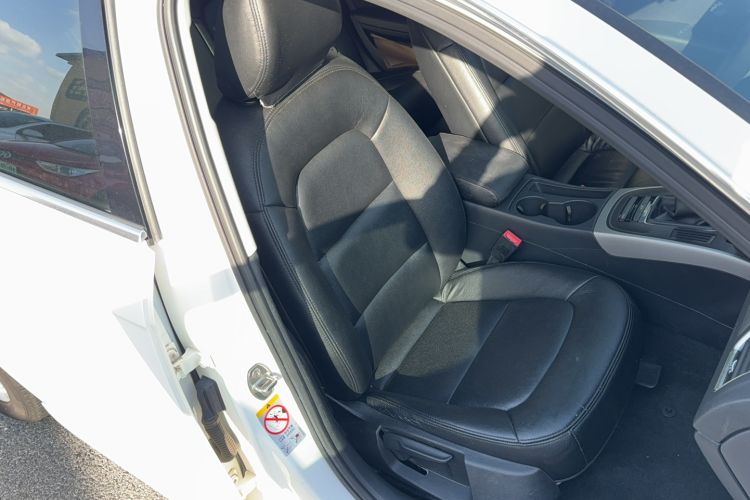 Used Audi A4L 2013 30 TFSI Manual Comfort Model
