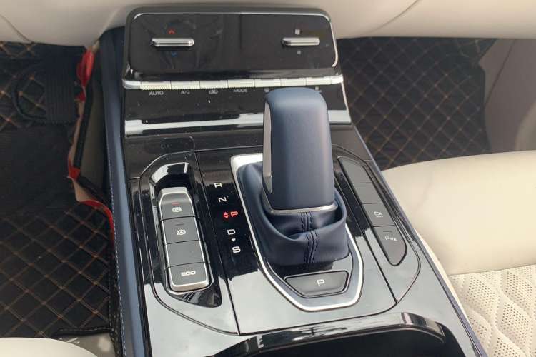 Used Wuling Victory 2023 2.0L DHT Luxury Edition