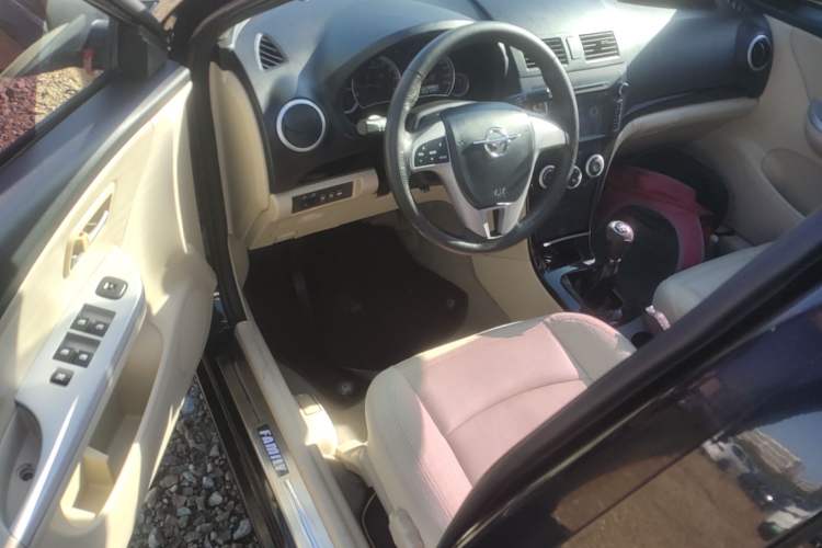 Used Haima Fumei 2013 Sedan 1.6L Manual Elite Edition