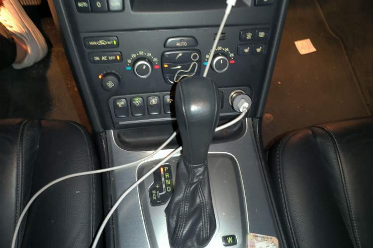 Used Volvo XC Classic 2014 T5 Luxury Edition
