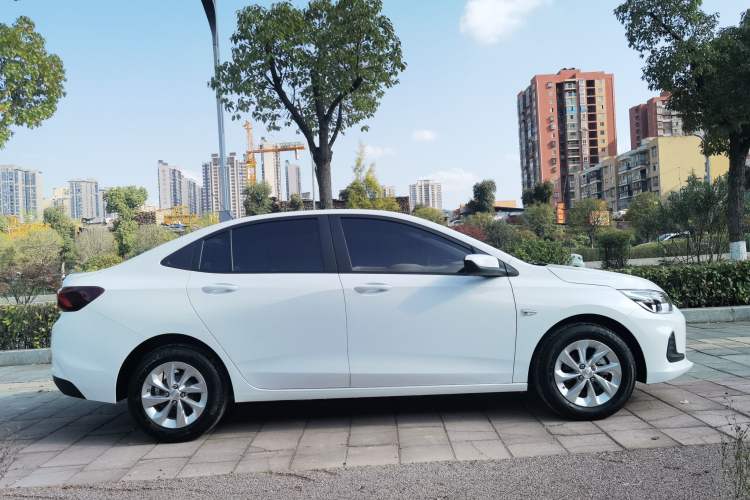 Used Chevrolet Cavalier 2022 325T Automatic Enjoyment Edition
