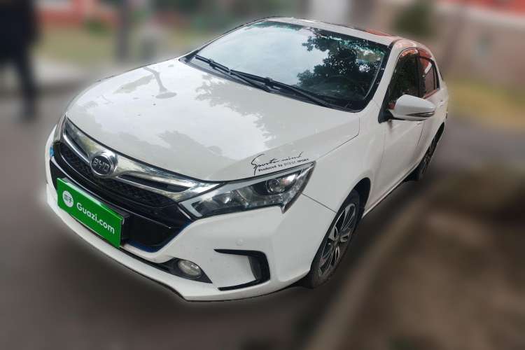 Used BYD Qin 2015 1.5T Dual-Crown Flagship Plus Edition