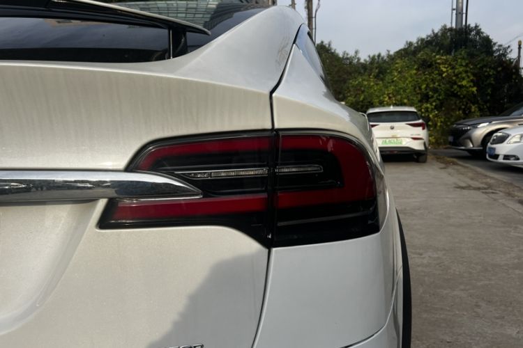 Used Tesla Model X 2019 Long-Range Version