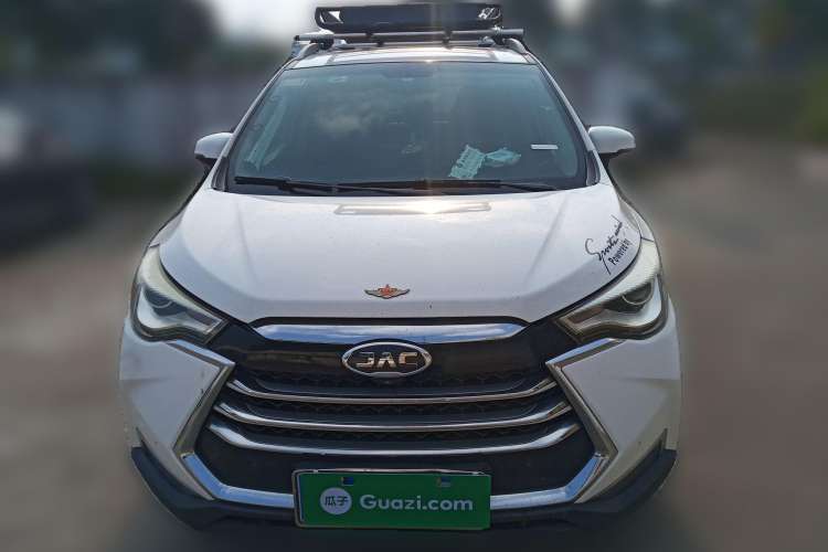 Used JAC Refine S3 2018 Smart Drive Version 1.6L CVT Smart Connect Model
