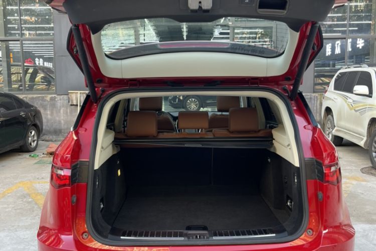 Used Zotye T700 2017 1.8T Dual-Clutch Prestige Model