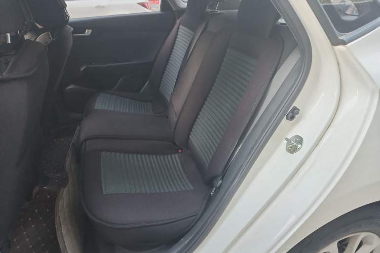 Used Hyundai Verna RV 2017 1.4L Automatic Cool Edition GLS China V Emission Standard