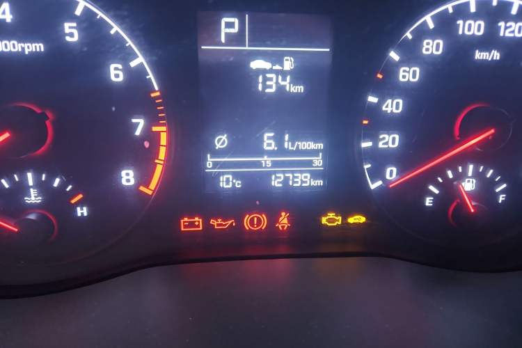 Used Hyundai Verna RV 2017 1.4L Automatic Cool Edition GLS China V Emission Standard