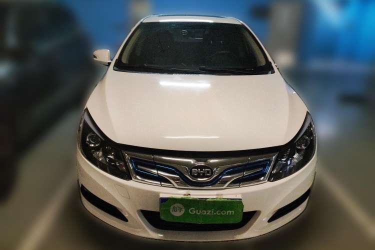 Used BYD e5 2016 300 Prestige Edition
