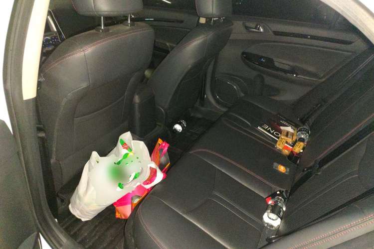 Used BYD e5 2016 300 Prestige Edition
