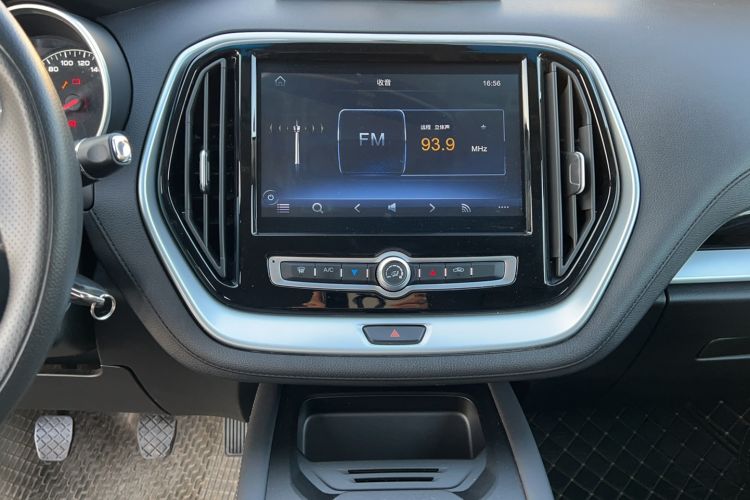 Used JETOUR X70M 2022 1.5T Manual Advanced Partner Version 5 Seats